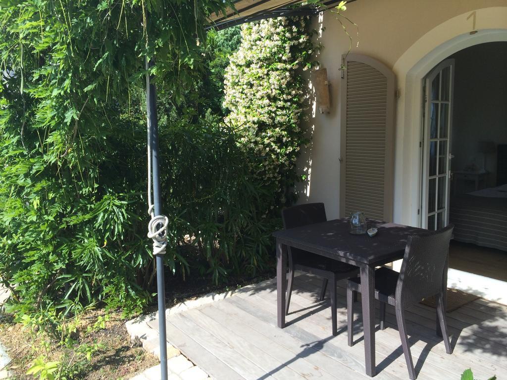 Villa La Begude - Boutique Luxury B&B แซ็ง-ทรอเป ภายนอก รูปภาพ