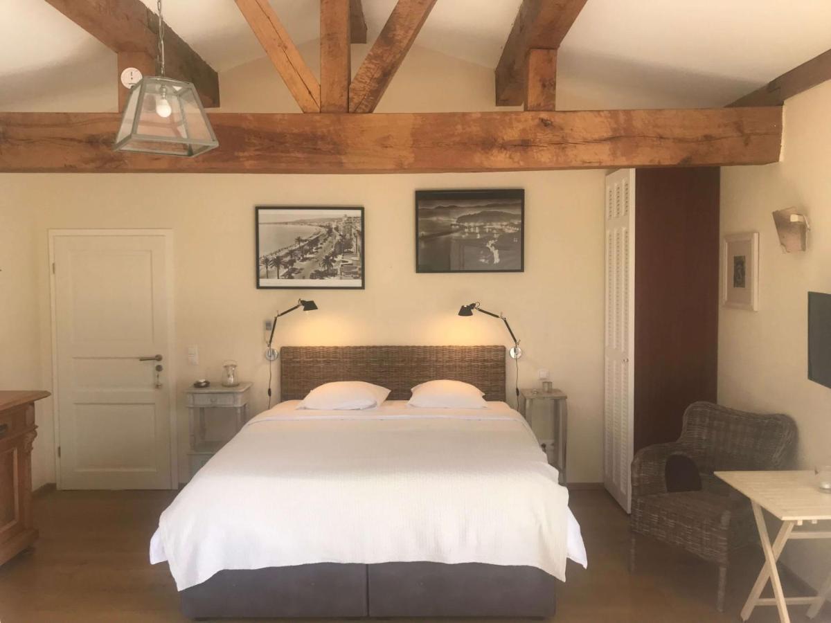 Villa La Begude - Boutique Luxury B&B แซ็ง-ทรอเป ภายนอก รูปภาพ