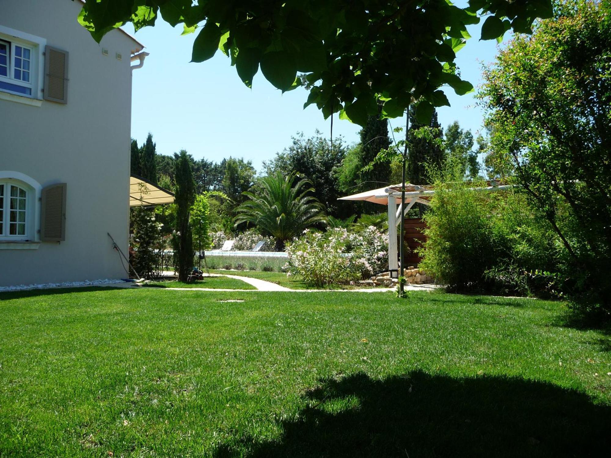 Villa La Begude - Boutique Luxury B&B แซ็ง-ทรอเป ภายนอก รูปภาพ