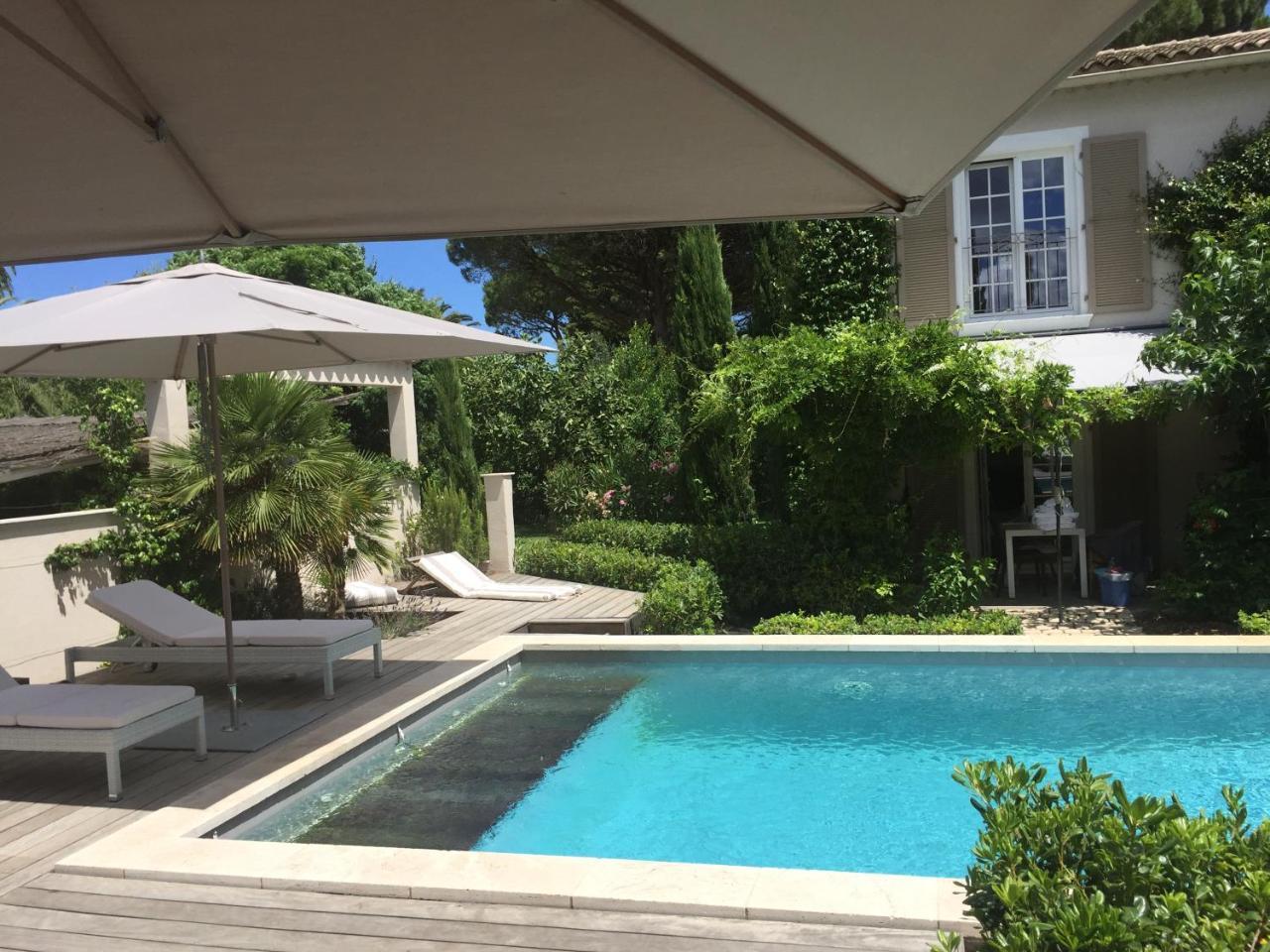 Villa La Begude - Boutique Luxury B&B แซ็ง-ทรอเป ภายนอก รูปภาพ