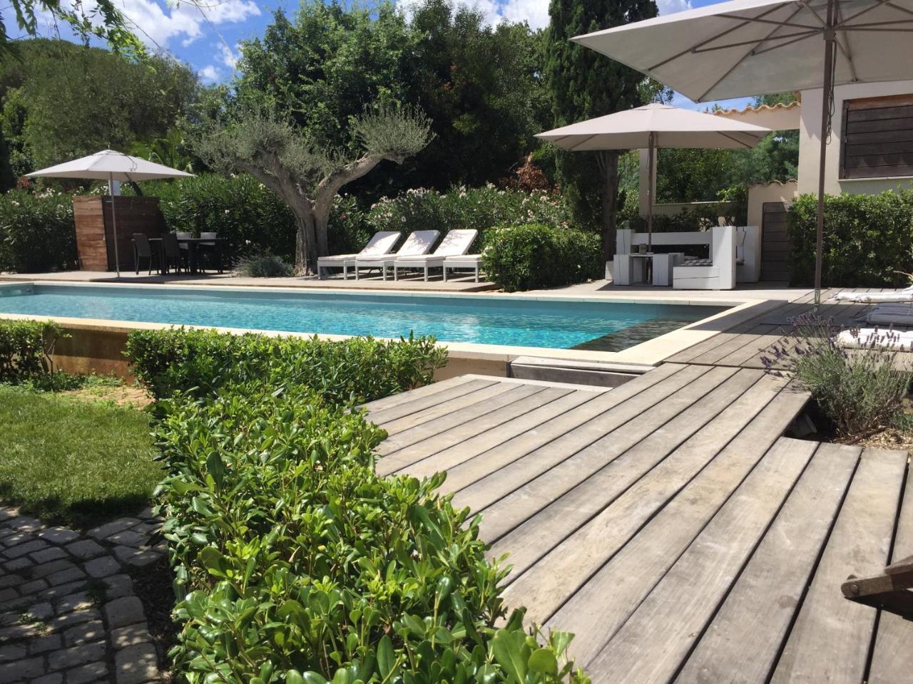 Villa La Begude - Boutique Luxury B&B แซ็ง-ทรอเป ภายนอก รูปภาพ