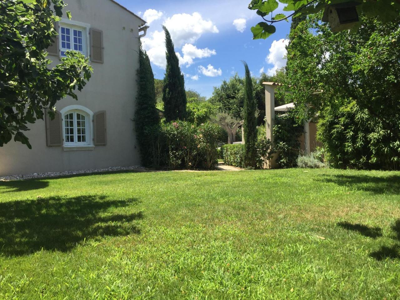 Villa La Begude - Boutique Luxury B&B แซ็ง-ทรอเป ภายนอก รูปภาพ